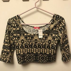 🖤crop top!